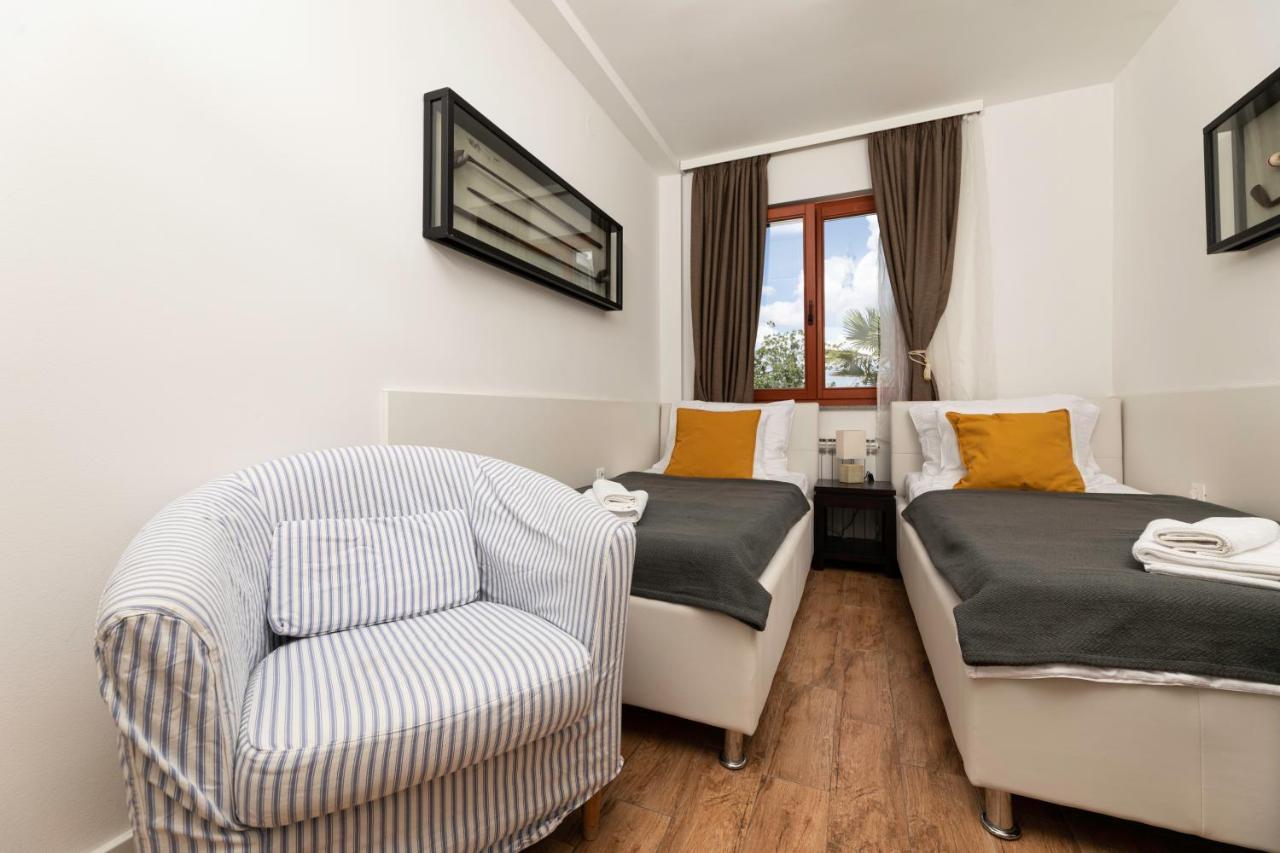 Apartments Ana مالينسكا المظهر الخارجي الصورة