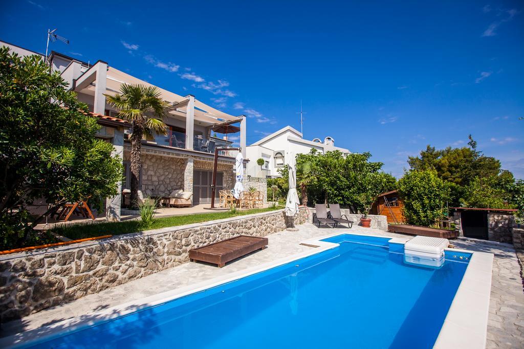 Apartments Ana مالينسكا المظهر الخارجي الصورة